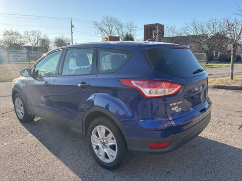 2016 Ford Escape S