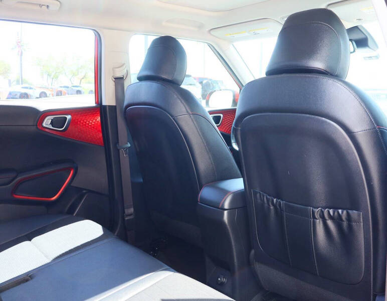 2020 Kia Soul GT-Line