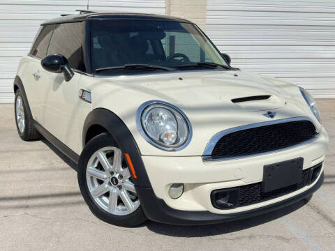2013 MINI Hardtop for sale at MG Motors in Tucson AZ
