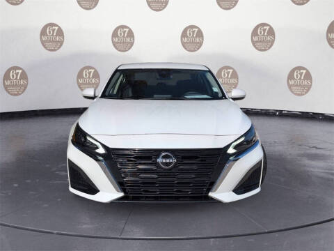 2023 Nissan Altima 2.5 SV