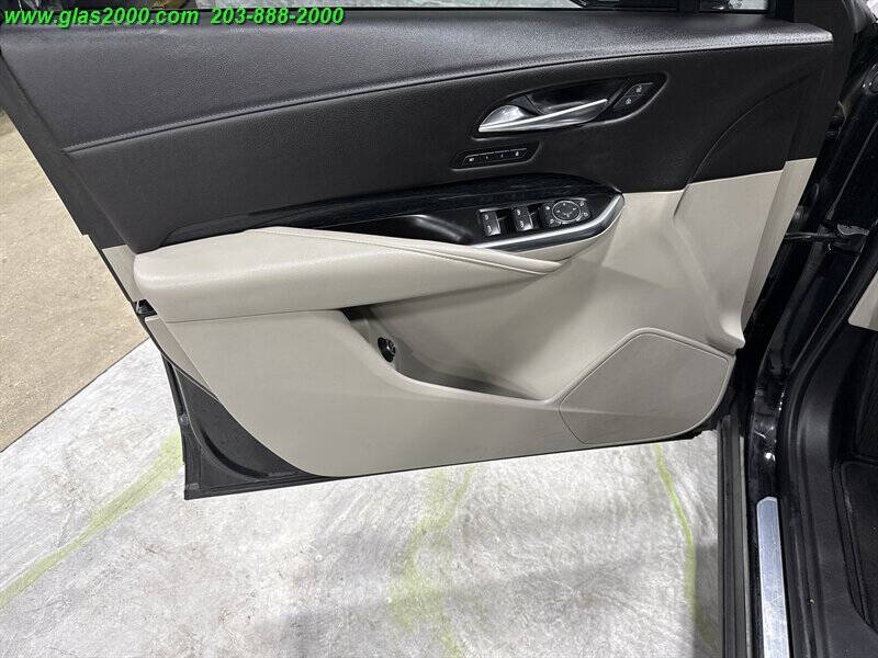 2019 Cadillac XT4 Premium Luxury