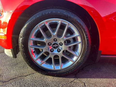 2012 Ford Mustang V6 Premium