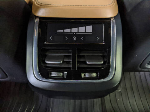 2018 Volvo XC90 T6 Inscription