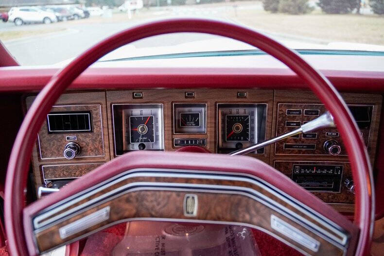 1976 Lincoln Continental