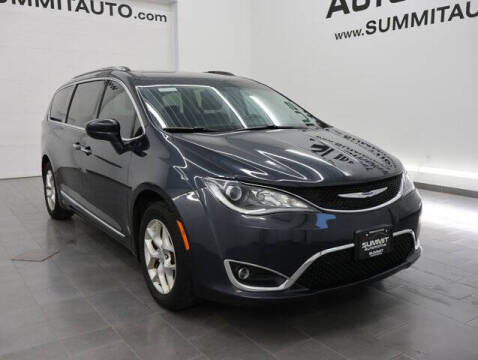 2019 Chrysler Pacifica Touring L Plus