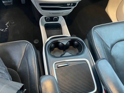 2020 Chrysler Pacifica Limited