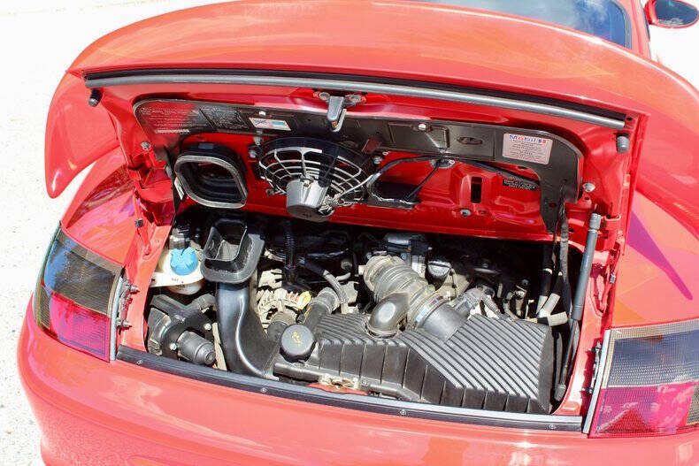 2003 Porsche 911 Carrera