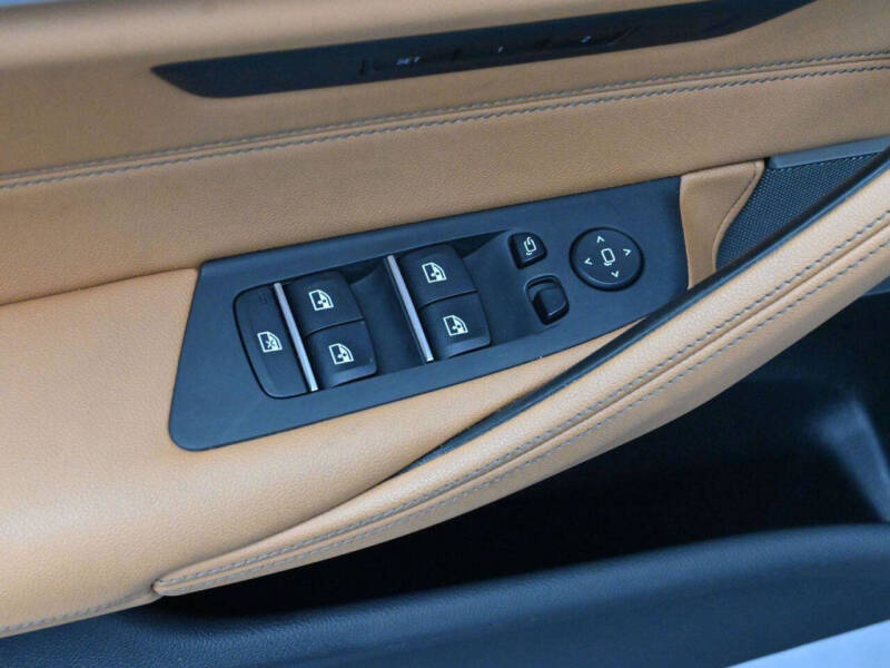 2023 BMW 5 Series 540i