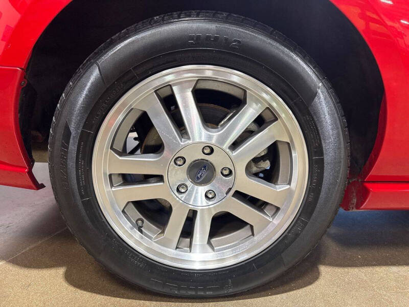 2005 Ford Mustang GT Premium