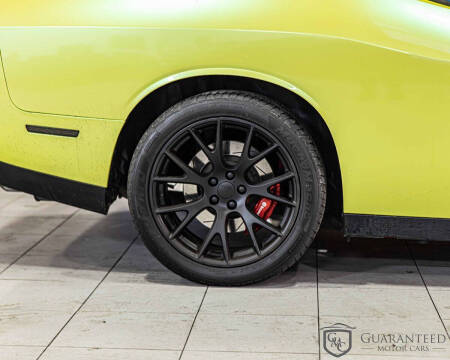 2015 Dodge Challenger SRT 392