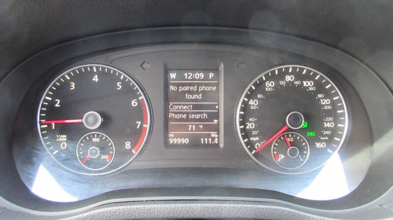 2015 Volkswagen Passat 1.8T SE