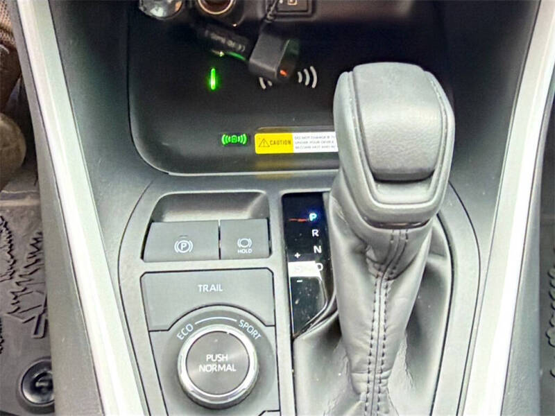 2025 Toyota RAV4 Hybrid Woodland Edition