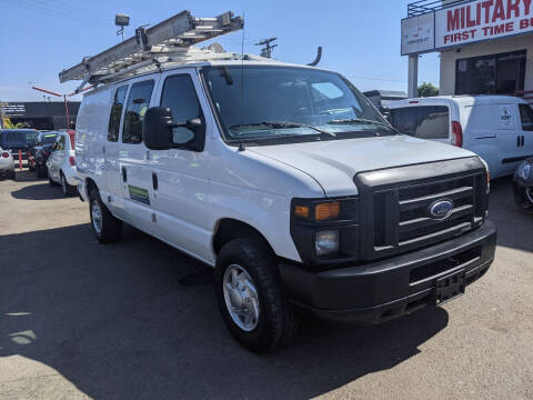 2011 Ford E-Series Cargo