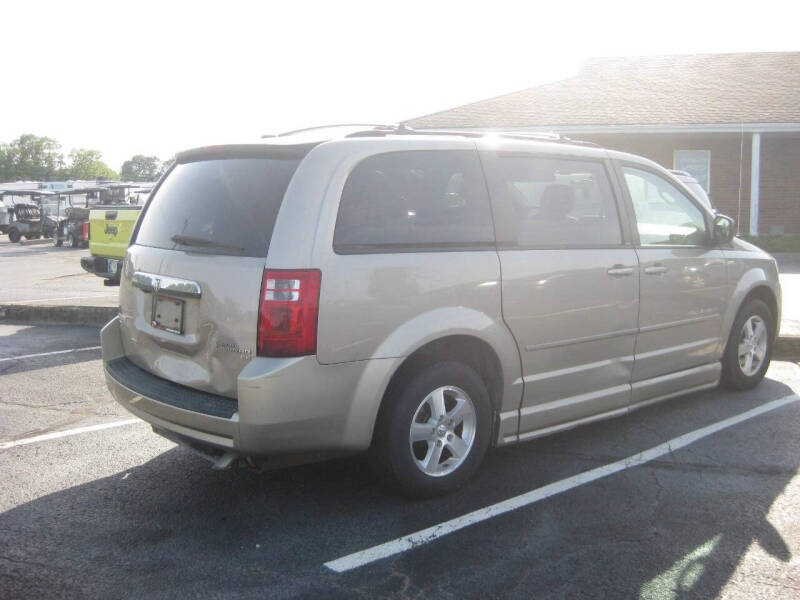 2009 Dodge Grand Caravan SE