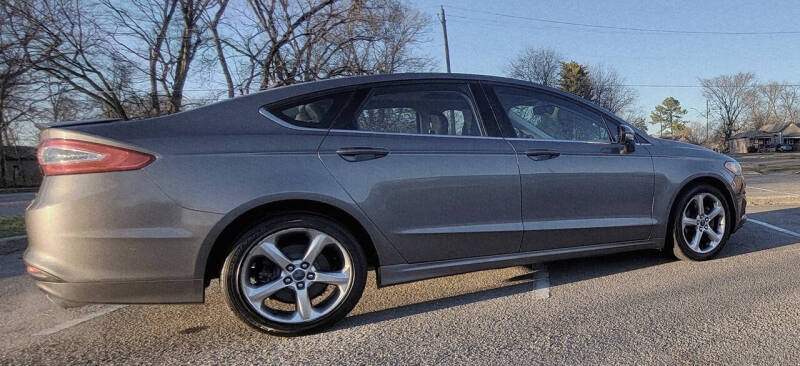 2013 Ford Fusion SE