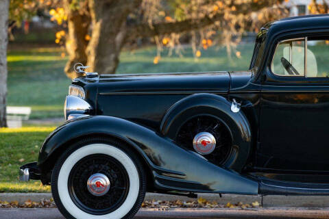 1933 Pontiac Coupe