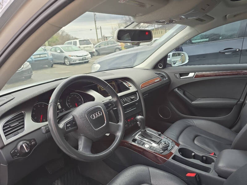 2011 Audi A4 2.0T quattro Avant Prestige