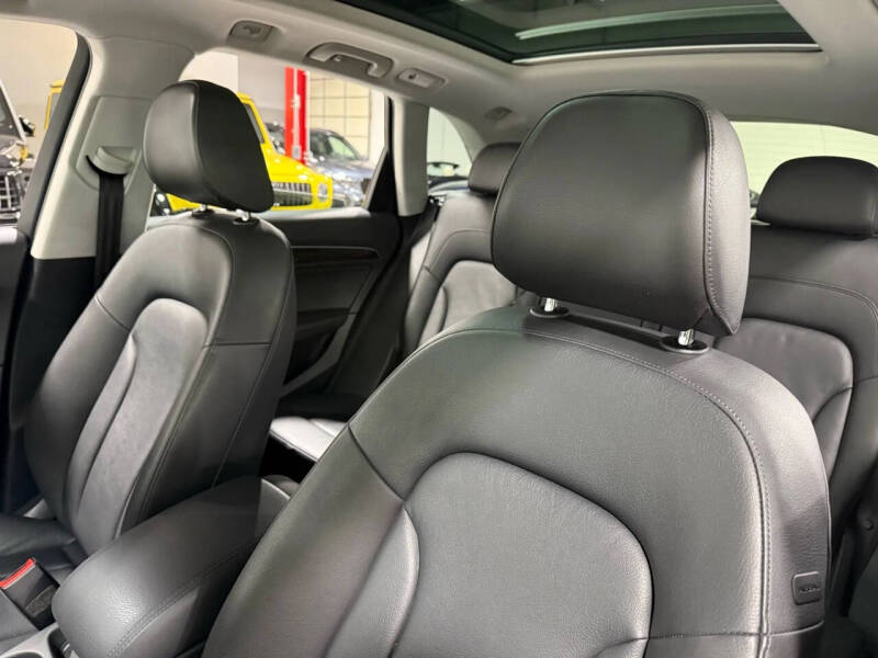 2016 Audi Q5 2.0T quattro Premium Plus