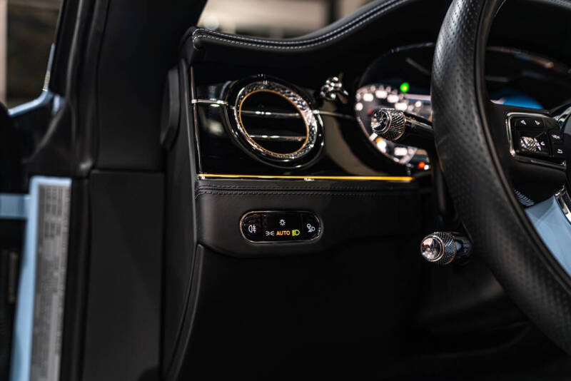 2024 Bentley Continental