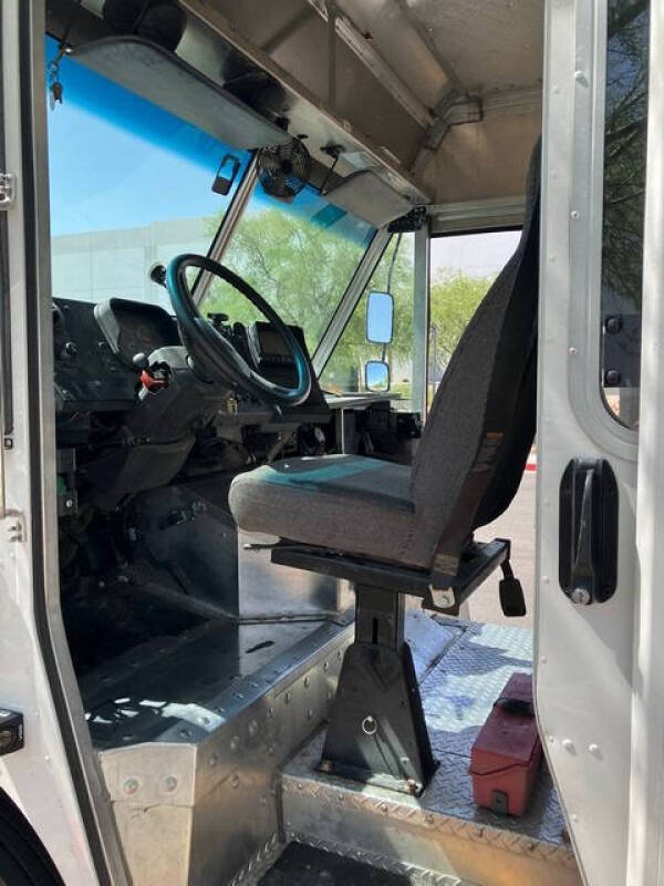 2021 Freightliner MT55G