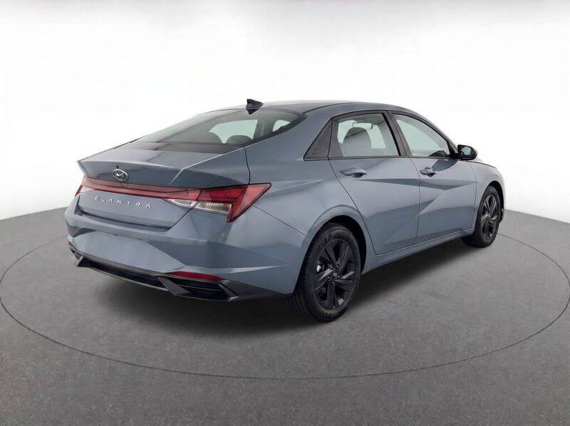 2022 Hyundai Elantra