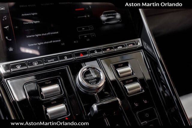 2024 Aston Martin DB12 V8