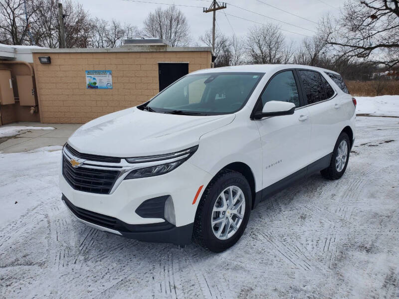 2022 Chevrolet Equinox LT's photo