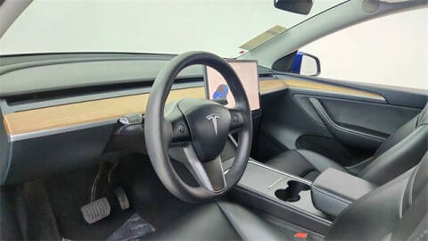 2025 Tesla Model Y Long Range