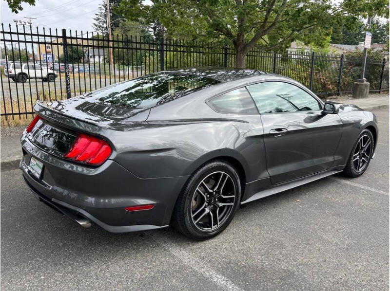 2020 Ford Mustang