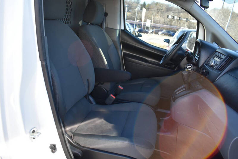 2017 Nissan NV200 SV