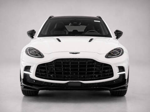 2026 Aston Martin DBX 707