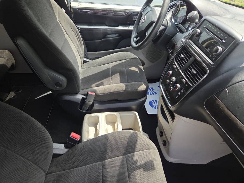2013 Dodge Grand Caravan SE
