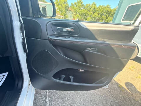 2017 Dodge Grand Caravan GT