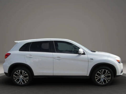 2019 Mitsubishi Outlander Sport SE