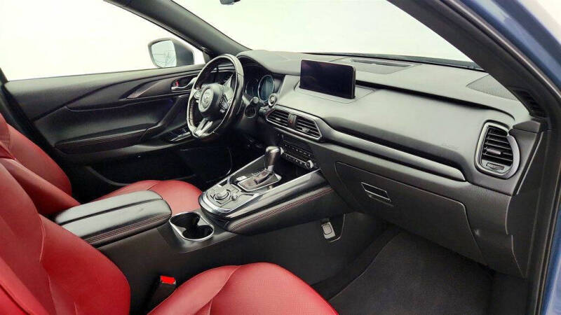 2023 Mazda CX-9 Carbon Edition
