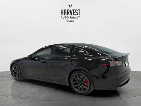 2023 Tesla Model S Plaid