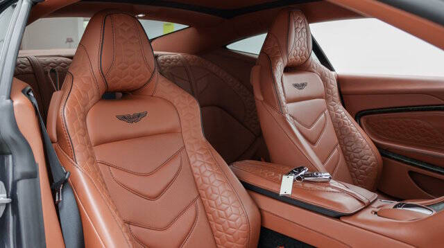 2019 Aston Martin DBS Superleggera