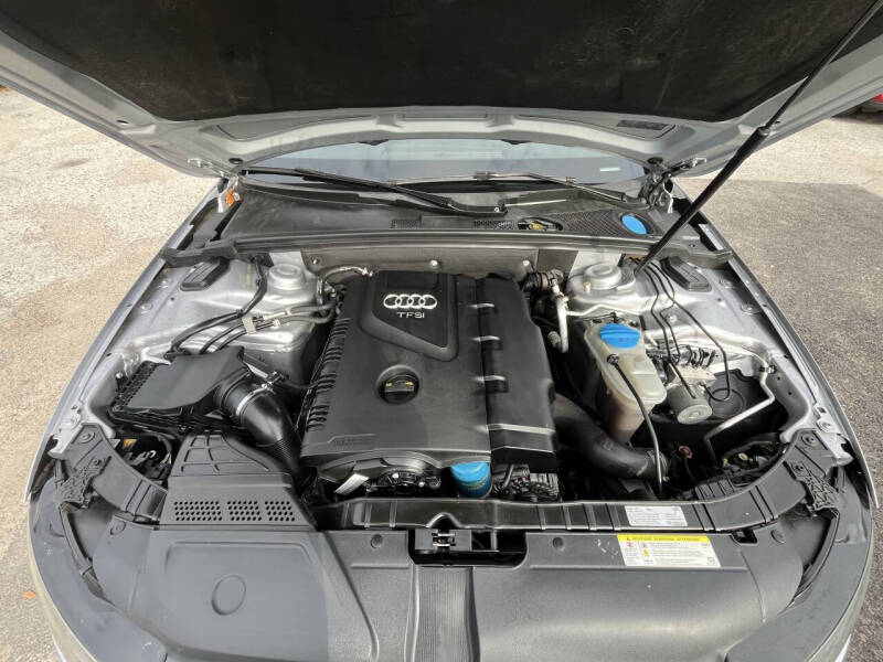 2016 Audi A4 2.0T quattro Premium