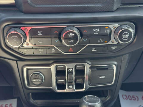 2023 Jeep Gladiator Willys