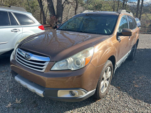 2011 Subaru Outback for sale at R C MOTORS in Vilas NC