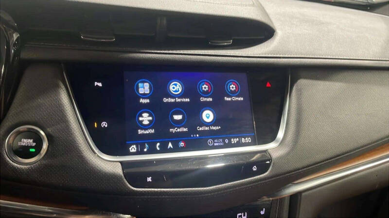 2022 Cadillac XT5 Premium Luxury