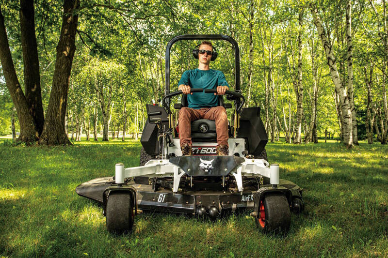 2025 Bobcat ZT6061