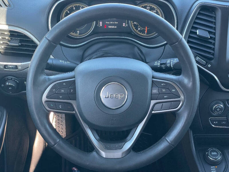 2021 Jeep Cherokee Latitude Lux