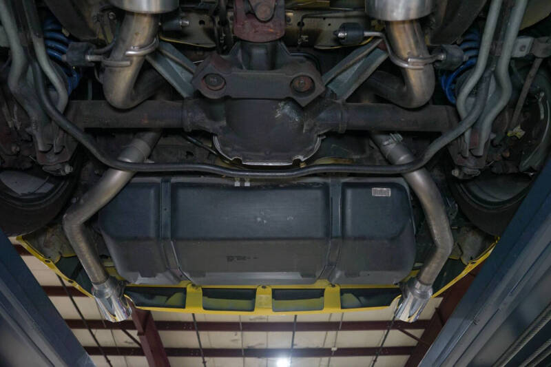 2004 Ford Mustang Mach 1 Premium
