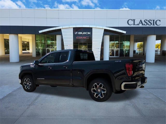 2025 GMC Sierra 1500 SLE