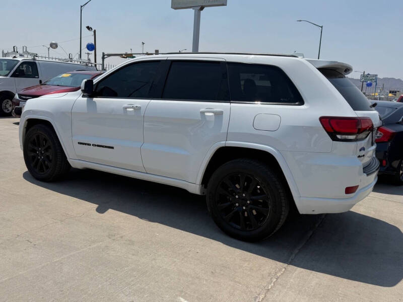 2018 Jeep Grand Cherokee Altitude