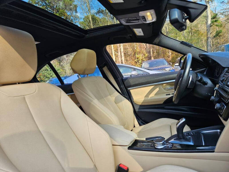 2018 BMW 3 Series 330i xDrive