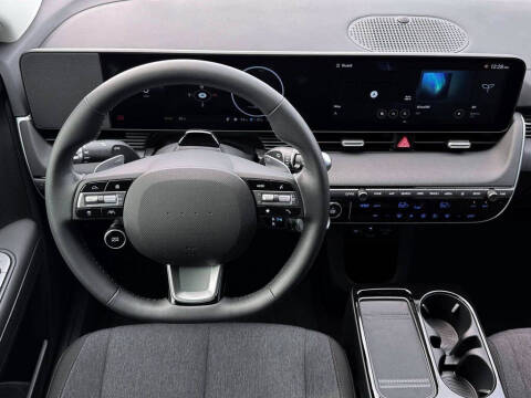 2026 Hyundai Ioniq 5 SE