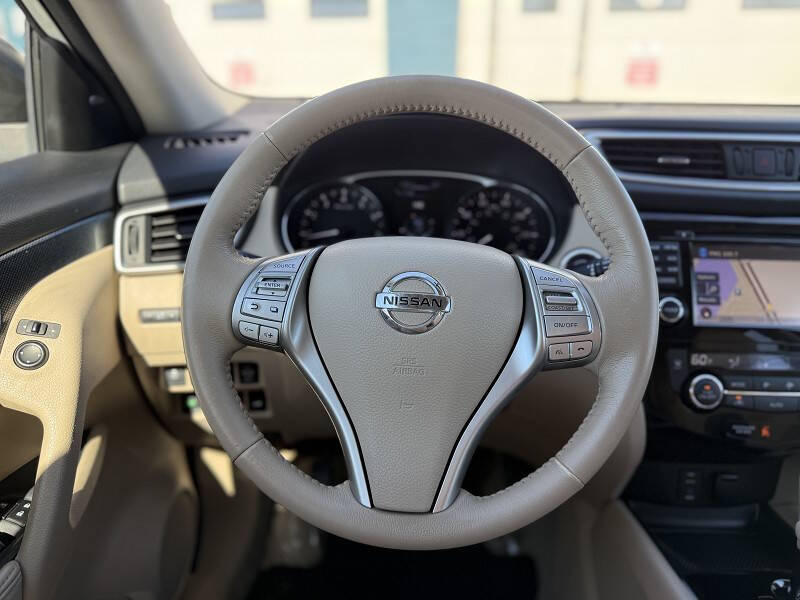 2015 Nissan Rogue SL