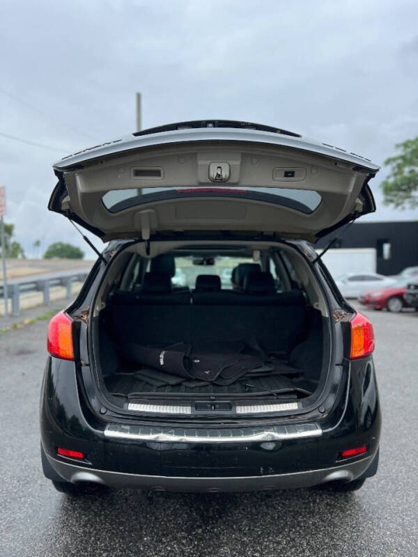 2010 Nissan Murano LE